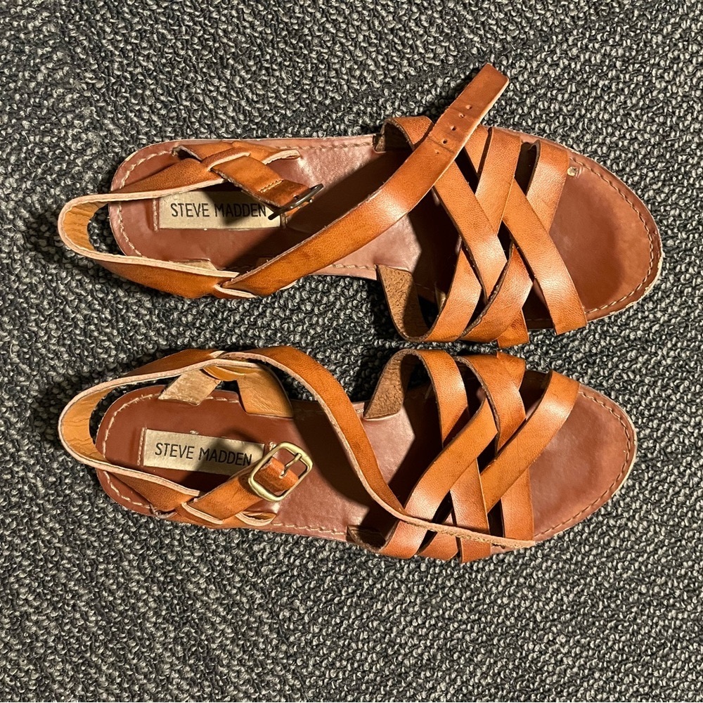 Steve Madden Brown Leather Sandals - size 8